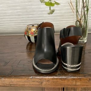 Givenchy chain  detail sandals